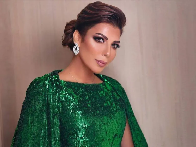 أصالة نصري تتناول القات وتخزن في خدها الأيسر.. صورة أشعلت مواقع التواصل