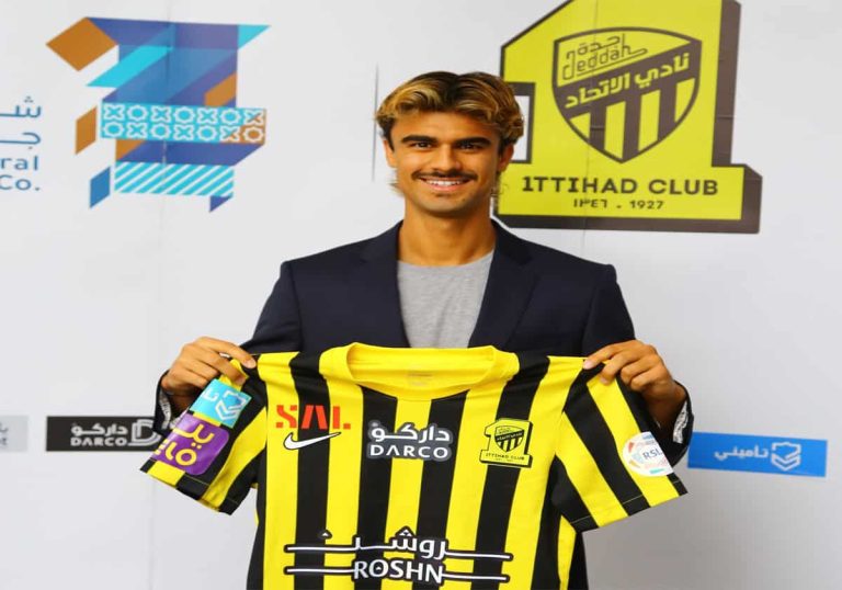 البرتغالي جوتا لاعب اتحاد جدة السعودي