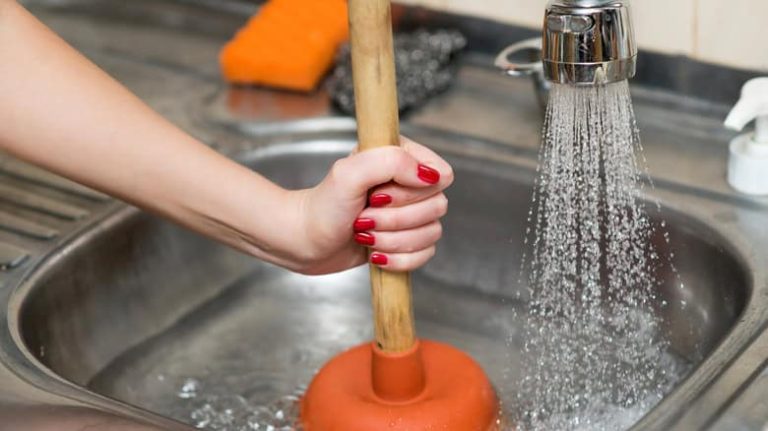 تسليك حوض المطبخ