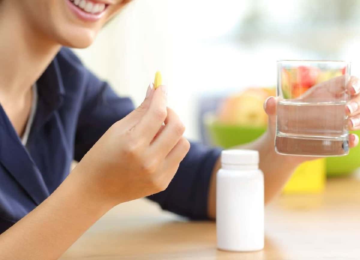 تذكر أن بعض المكملات الغذائية تتفاعل مع الأدوية التي نتناولها أو تسبب آثارًا جانبية غير مرغوب فيها 