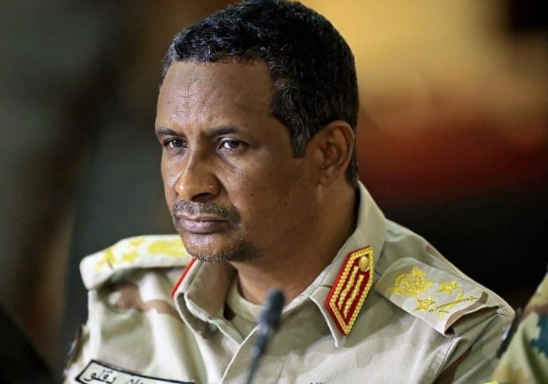 حميدتي في أول ظهور منذ أشهر.. اعتذر للسودانيين وتحدث عن السلام
