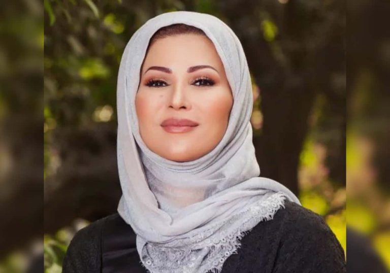 خديجة بن قنة تفضح حملة التبرعات للشرطي قاتل نائل.. ما هدفها؟