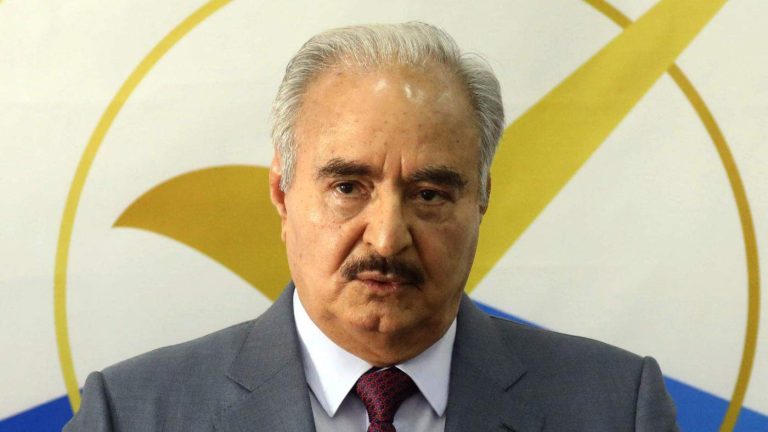 خليفة حفتر