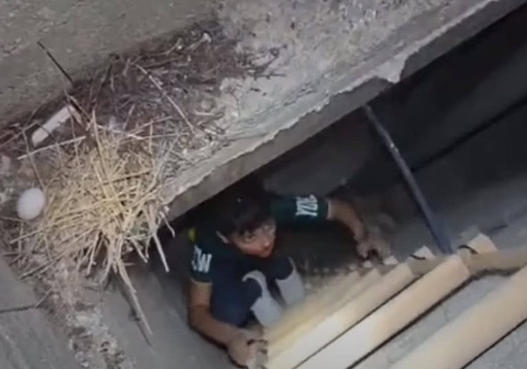 إنقاذ طفل سوري في تركيا