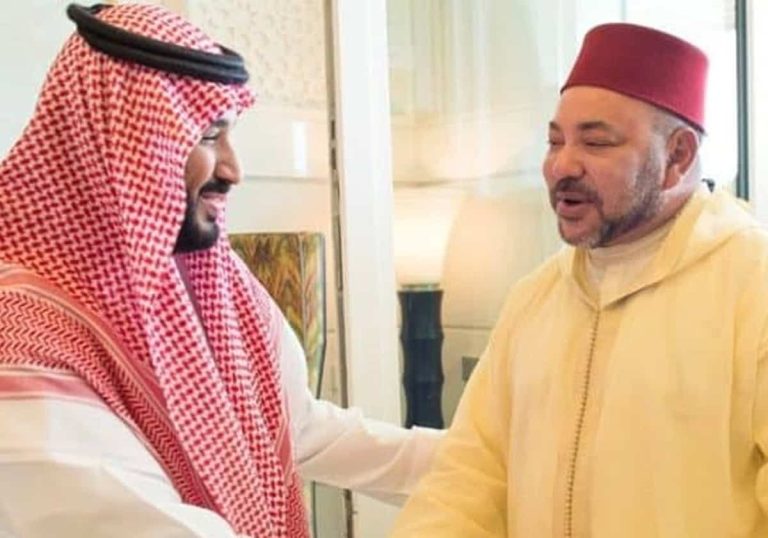 ابن سلمان ضيف ملك المغرب على البحر وجلسة مغلقة.. فندق شهير حُجز له بالكامل