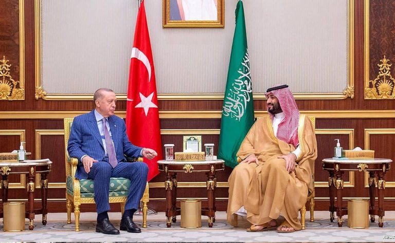 تركيا توقع مع السعودية أكبر عقد تصدير دفاعي في تاريخها! محمد بن سلمان وأردوغان
