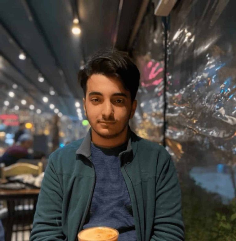 نجل مصطفى كسادار