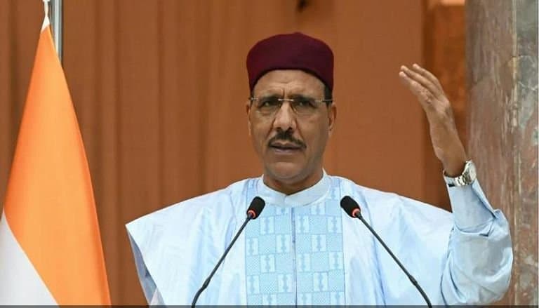 رئيس النيجر المخلوع محمد البازوم