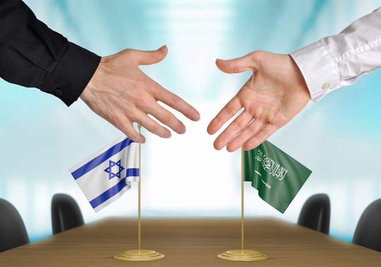 "شركة صهيونية" أعدت استراتيجية وزارة الإعلام السعودية.. ما علاقة نتنياهو؟