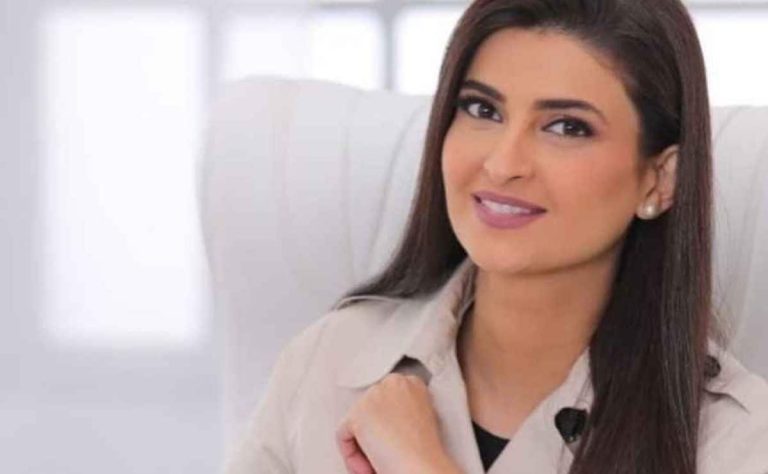 علا الفارس تنشر أول صوة لها مع طفلتها وتكشف عن مأساة عاشتها عقب الولادة (شاهد) علا الفارس تنشر أول صوة لها مع طفلتها وتكشف عن مأساة عاشتها عقب الولادة (شاهد)