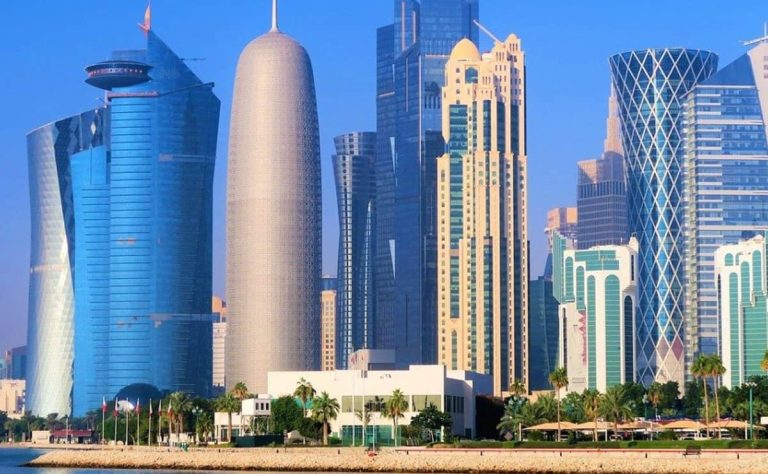 الرواتب في قطر تضعها على رأس قائمة أصدرها مؤشر عالمي.. الأولى عربيا الرواتب في قطر تضعها على رأس قائمة أصدرها مؤشر عالمي.. الأولى عربيا