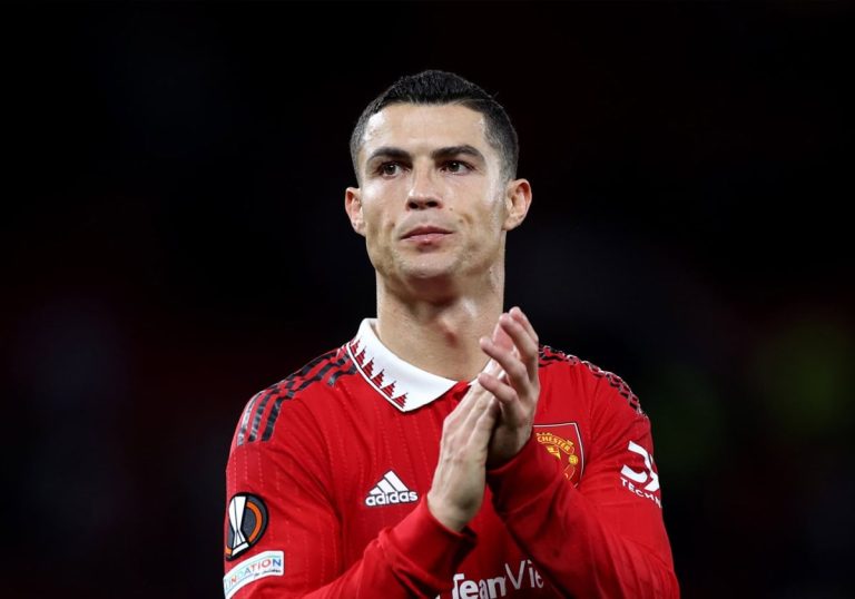 "كأنه سعودي أبا عن جد".. أحدث ظهور لكريستيانو رونالدو يلفت الأنظار