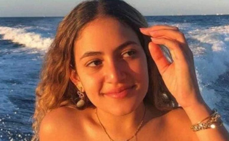 ابنة عمرو دياب برفقة عشيقها على جزيرة للعراة.. هكذا استمتعت بوقتها دون خجل (شاهد)