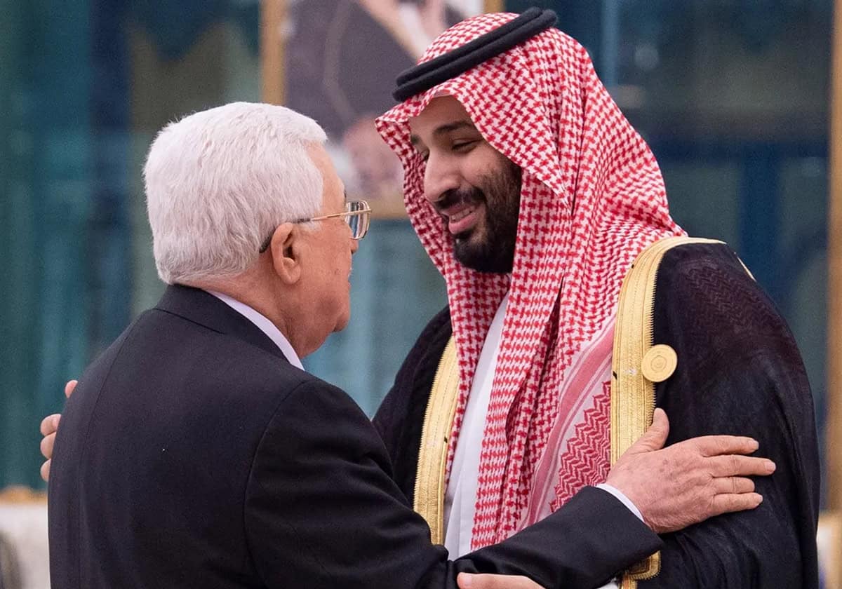 التطبيع السعودي الإسرائيلي قريباً.. هذه شروط عباس لحفظ ماء وجه “ابن سلمان” أمام العالم الإسلامي التطبيع السعودي الإسراائيلي قريباً.. هذه شروط عباس لحفظ ماء وجه "ابن سلمان" أمام العالم الإسلامي