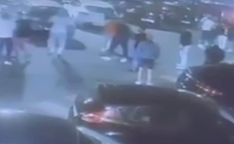 فيديو مقتل الشاب المغربي.. دافع عن فتاة فدهسه المتحرش بوحشية