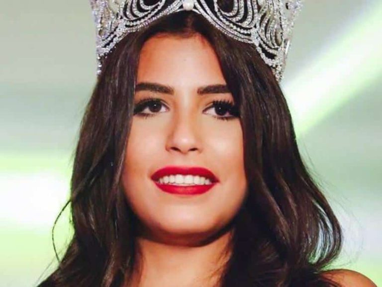 نادين أسامة