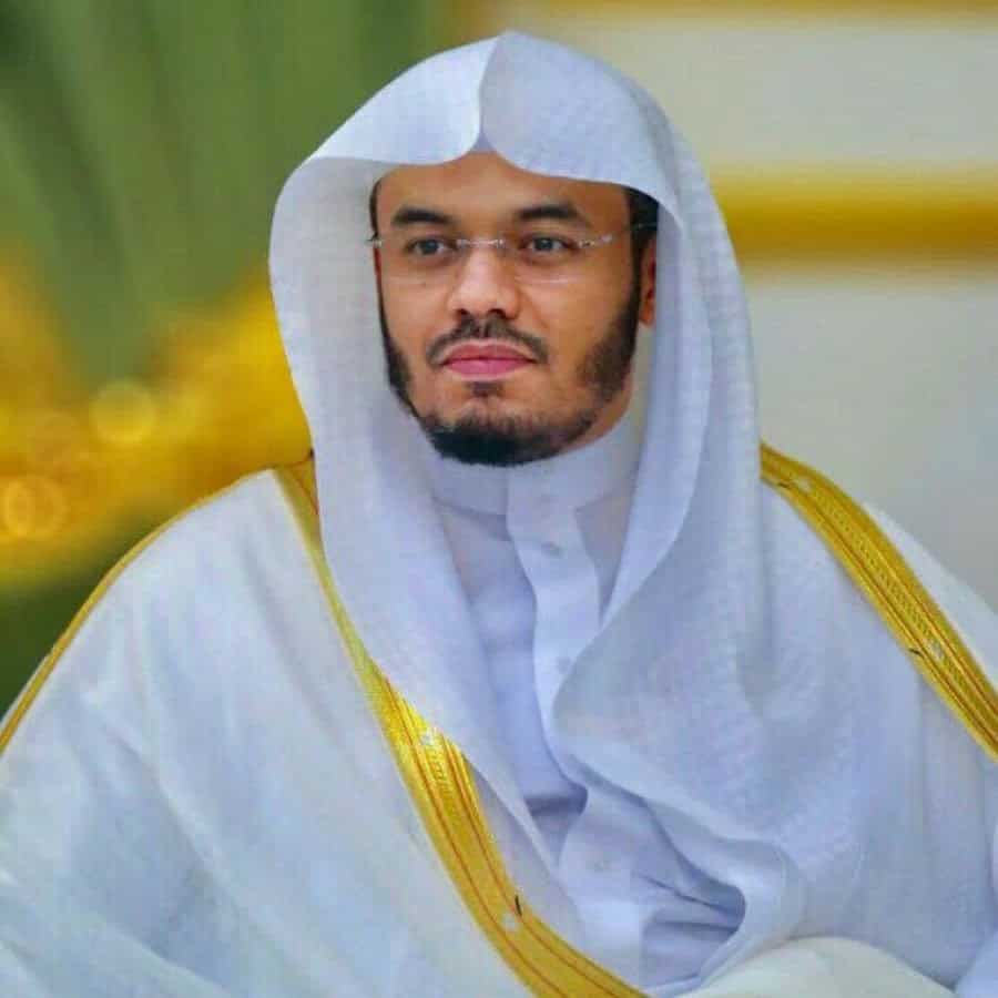 ياسر الدوسري إمام الحرم المكي