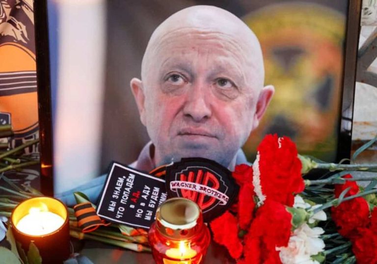 شاهد ما كان يفعله قائد فاغنر قبل رحلة الموت التي كتبت نهايته شاهد ما كان يفعله قائد فاغنر قبل رحلة الموت التي كتبت نهايته