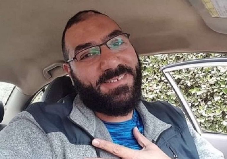 أول تعليق من أمير منير بعد جدل "عمرة البدل".. ما القصة؟