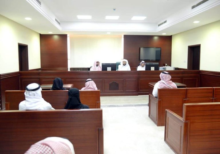 استدعاء المغردة السعودية قلوري بعدما أساءت للرسول وزوجته خديجة