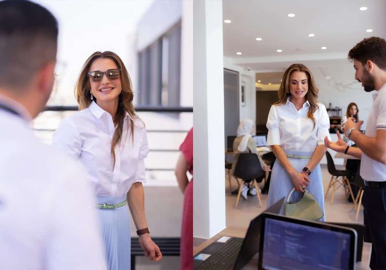 رغم بلوغها 53 عاما.. جمال لافت للملكة رانيا في إطلالة صيفية جديدة