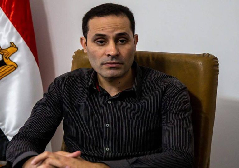 “الموضوع مش خالتي وخالتك”.. رسالة نارية من محمود بدر لأحمد الطنطاوي فما قصتها؟ "الموضوع مش خالتي وخالتك".. رسالة نارية من محمود بدر لأحمد الطنطاوي فما قصتها؟
