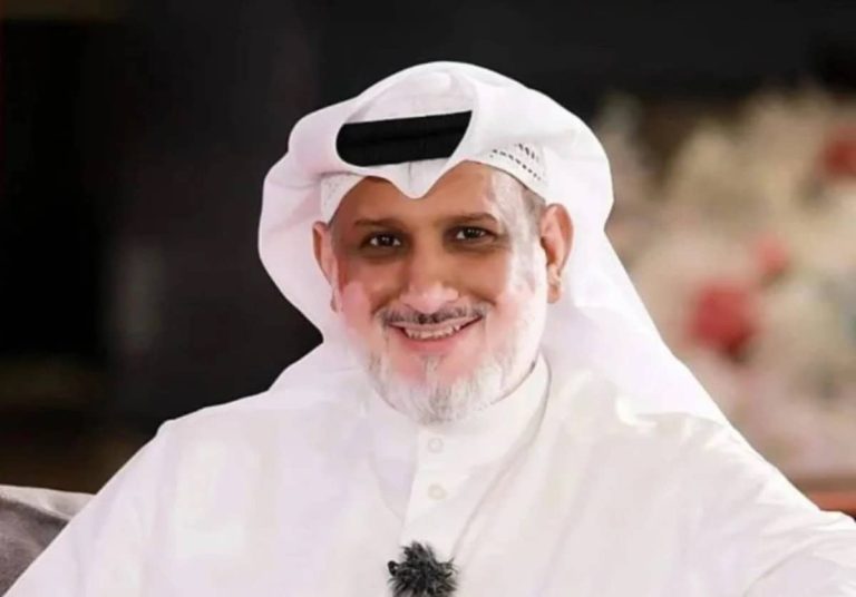 سعودي يسرق 5000 دولار من الفنان الكويتي خالد العجيرب بطريقة ماكرة.. “التمر”! سعودي يسرق 5000 دولار من الفنان الكويتي خالد العجيرب بطريقة لا تخطر على البال.. "التمر"!
