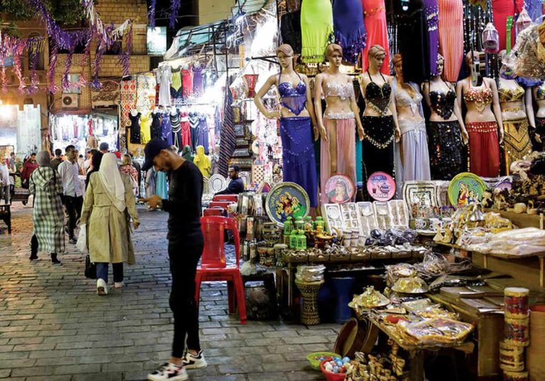 موقع أمريكي: مصر في الطريق إلى الهاوية وعلى حافة التخلف عن سداد الديون بأفعال السيسي! موقع أمريكي: مصر في الطريق إلى الهاوية وعلى حافة التخلف عن سداد الديون بأفعال السيسي