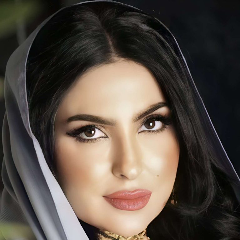شاهد رقصة زينب العسكري التي أوقعت نائب إمارة الشارقة في حبها