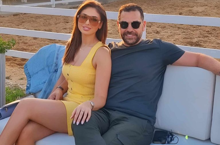 نيكول سعفان تغيظ أصالة بجسدها المثير.. ملابس البحر ورومانسية أمام الأهرامات! (شاهد)