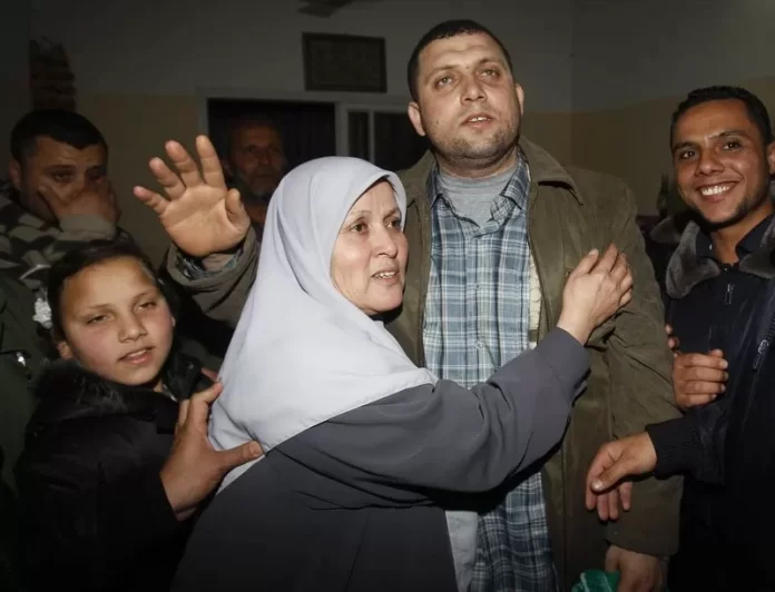 في العام 2008 اعتقلت السلطات المصرية القائد نوفل عند الحدود في مدينة رفح