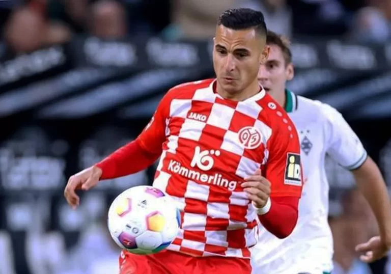 اللاعب أنور الغازي