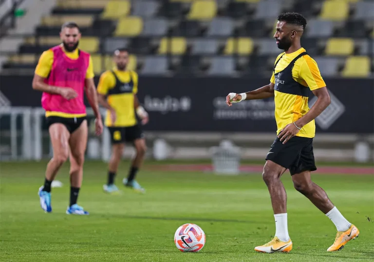 موعد الاتحاد ضد الأهلي السعودي والتشكيلة في الدوري السعودي روشن تدريبات نجوم الاتحاد السعودي