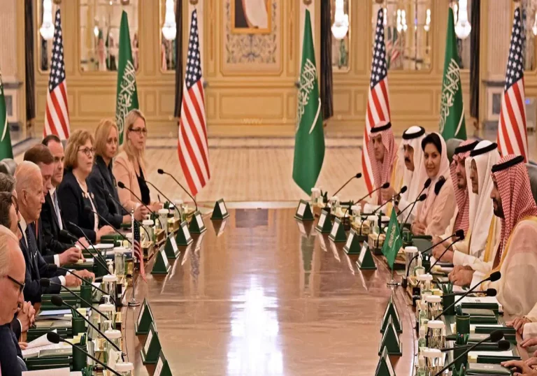 التطبيع السعودي الإسرائيلي.. تحذيرات لبايدن من عواقب وخيمة