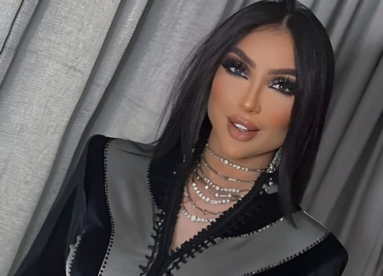 دنيا بطمة توثق عملية تجميل جديدة أمام الكاميرا.. ضاعفت حجم هذا الجزء (فيديو) دنيا بطمة توثق عملية تجميل جديدة أمام الكاميرا.. ضاعفت حجم هذا الجزء (فيديو)