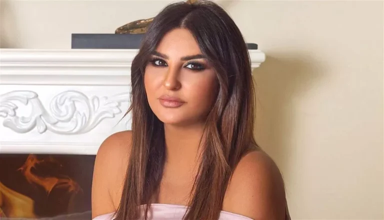 شذى حسون لا تعرف نشيد بلادها الوطني.. العراقيون في صدمة من الكلمات الجديدة! (فيديو) شذى حسون لا تعرف نشيد بلادها الوطني.. العراقيون في صدمة من الكلمات الجديدة! (فيديو)