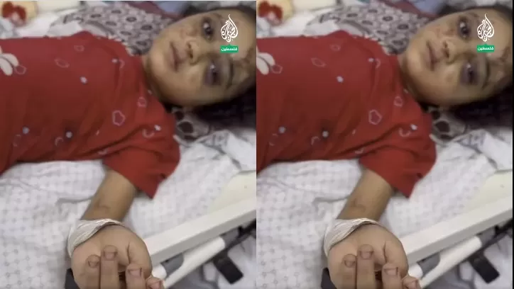 غزة تُبكي العالم.. طفلة مصابة تتشبث بنقودها لتشتري هدية مع والدتها الشهيدة بعد الحرب (شاهد) طفلة فلسطينية في المستشفى وتمسك ببعض النقود في يدها