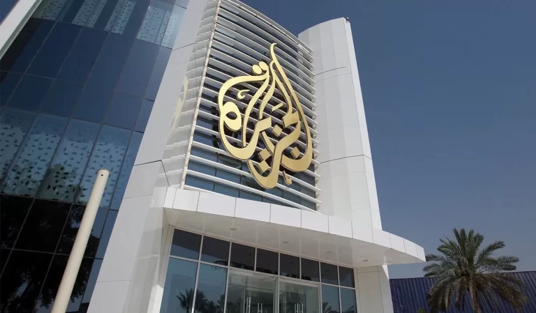 إغلاق مكاتب قناة الجزيرة