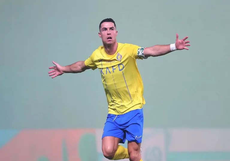 كريستيانو رونالدو يقول كلمته الأخيرة بشأن مستقبله مع النصر السعودي وموعد اعتزاله رونالدو لاعب النصر