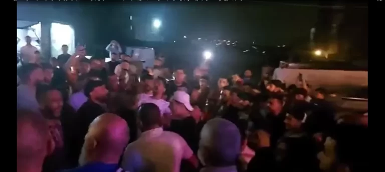 ارتقى خلالها 3 شهداء.. تفاصيل مواجهة بين القسام وجيش الاحتلال “خارج الحدود” مسيرة جماهيرية في مخيم المية ومية دعمًا للمقاومة الفلسطينية في مواجهة الاحتلال الإسرائيلي