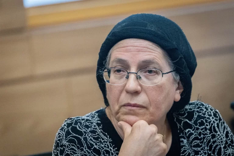 وزيرة المستوطنات والمهام الوطنية أوريت ستروك