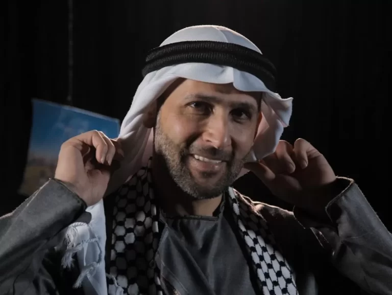 “اشمط”.. الفنان الفلسطيني سامر عيسى يبرز بطولات القسام بطريقة مميزة الفنان الفلسطيني سامر عيسى