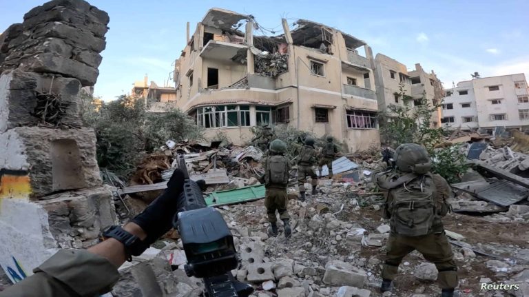إعلام عبري: استعدادات إسرائيلية لإنهاء العملية البرية في غضون أسابيع إنهاء العملية البرية في قطاع غزة