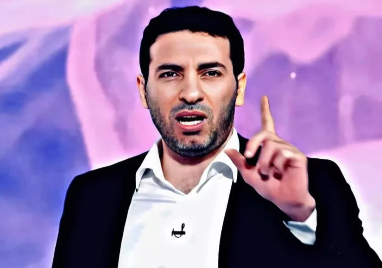 أمير القلوب أبو تريكة يتضامن مع فلسطين كعادته بهذه الصورة محمد أبو تريكة