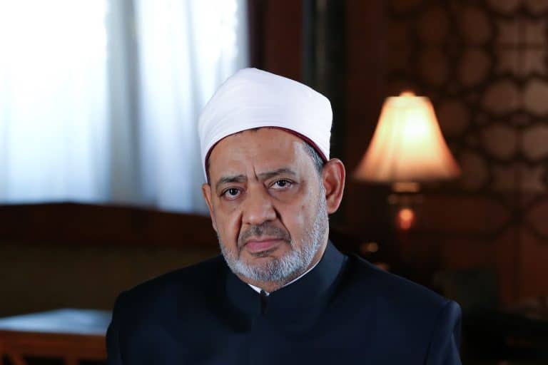 شيخ الأزهر أحمد الطيب يدعو لقطع البترول عن الغرب الداعم لإسرائيل