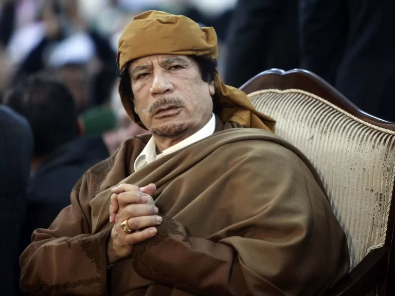 معمر القذافي