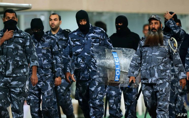 هوية 3 عناصر اتهمتهم السلطات الكويتية بالتخطيط لعملية إرهابية ضد دور عبادة إحباط هجمات إرهابية