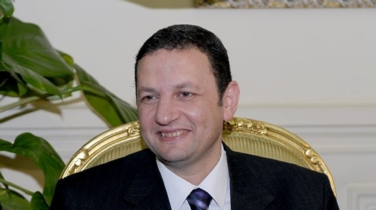 المصريون يترحمون على أيام وزير التموين باسم عودة وزوجته تصدمهم “بالرؤية الأخيرة” المصريون يترحمون على أيام وزير التموين باسم عودة وزوجته تصدمهم "بالرؤية الأخيرة"