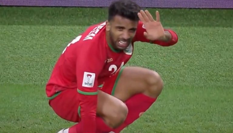 تعرض لاعب المنتخب العماني تميم البلوشي لقطع في الرباط الصليبي