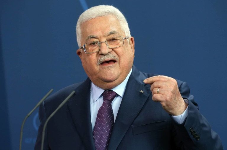 رئيس السلطة الفلسطينية محمود عباس